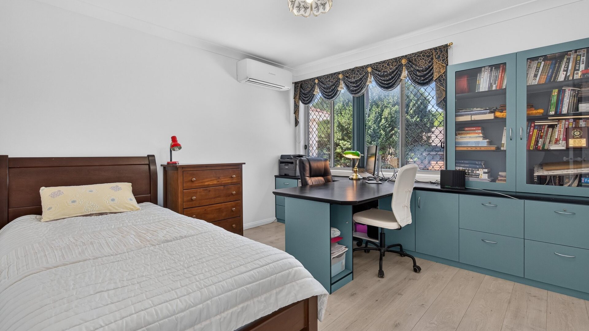 Auction - 3 Waterside Grove - New Property in Woodcroft - Real Estate by Sam Yazdi