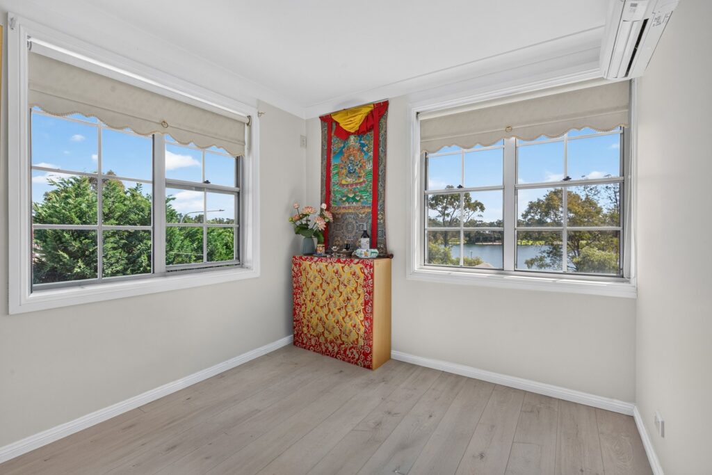 Auction - 3 Waterside Grove - New Property in Woodcroft - Real Estate by Sam Yazdi