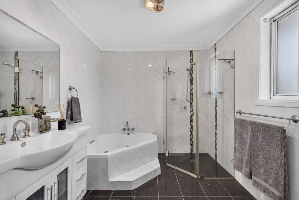 Auction - 17 Neale Avenue - New Property in Cherrybrook - Real Estate by Mark Vinogradov