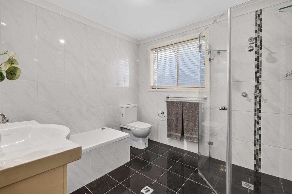 Auction - 17 Neale Avenue - New Property in Cherrybrook - Real Estate by Mark Vinogradov