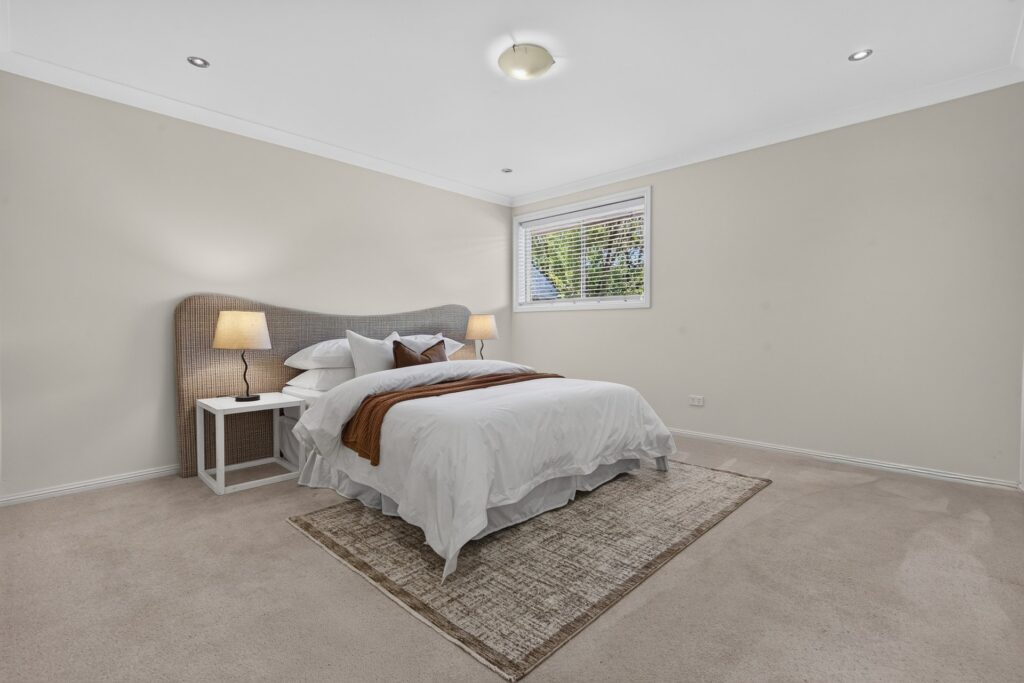 Auction - 17 Neale Avenue - New Property in Cherrybrook - Real Estate by Mark Vinogradov