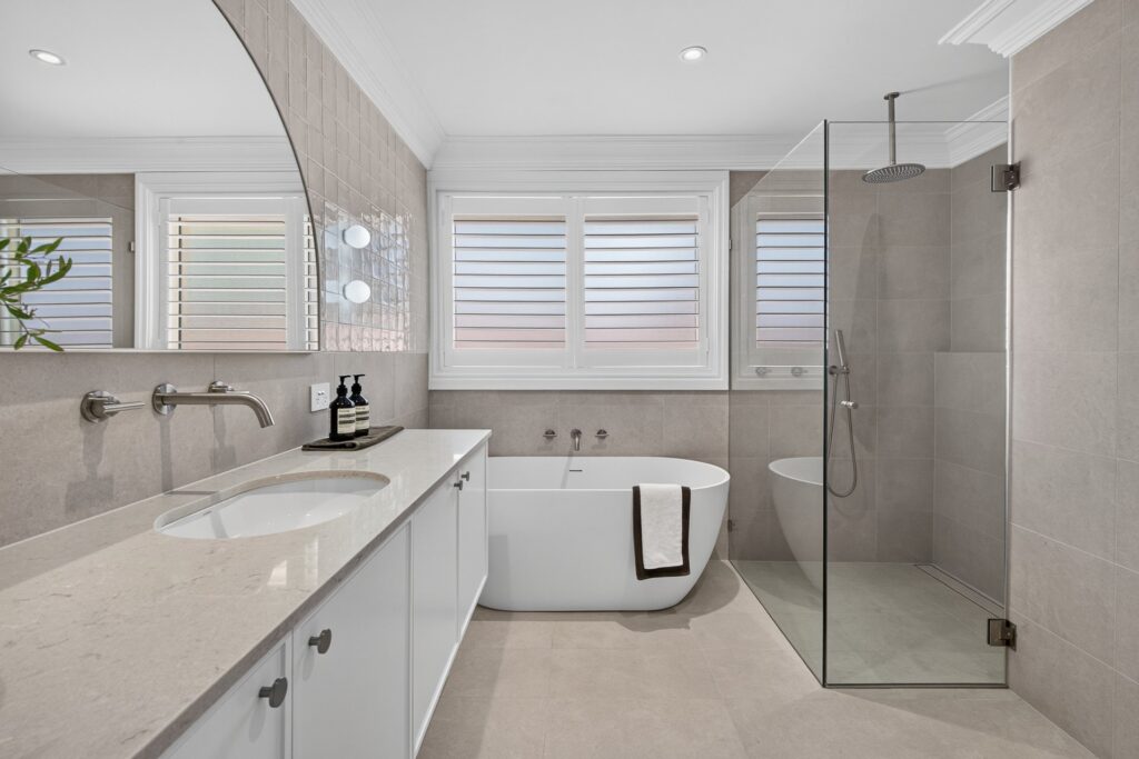 Auction - 60 Sanctuary Drive - New Property in Beaumont Hills - Real Estate by Ruma Mundi