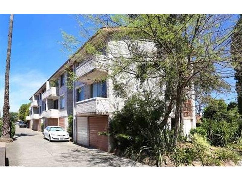 2/102 Windsor Street