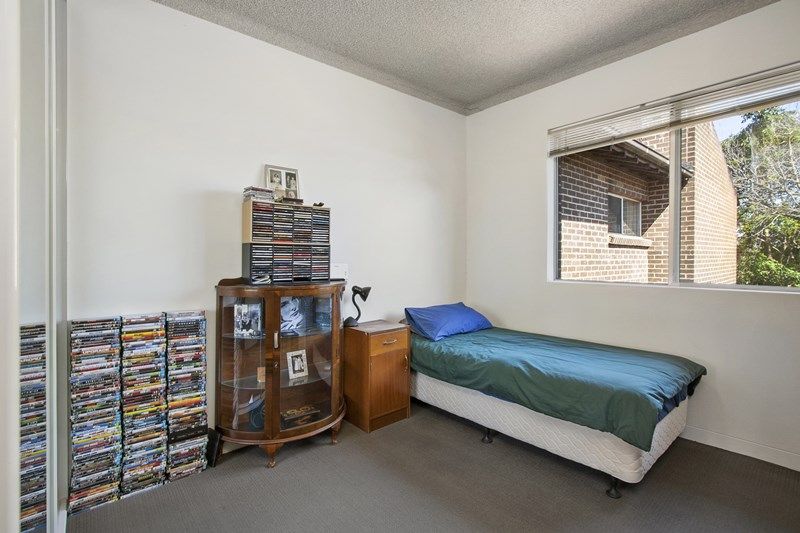 13/147 March Street