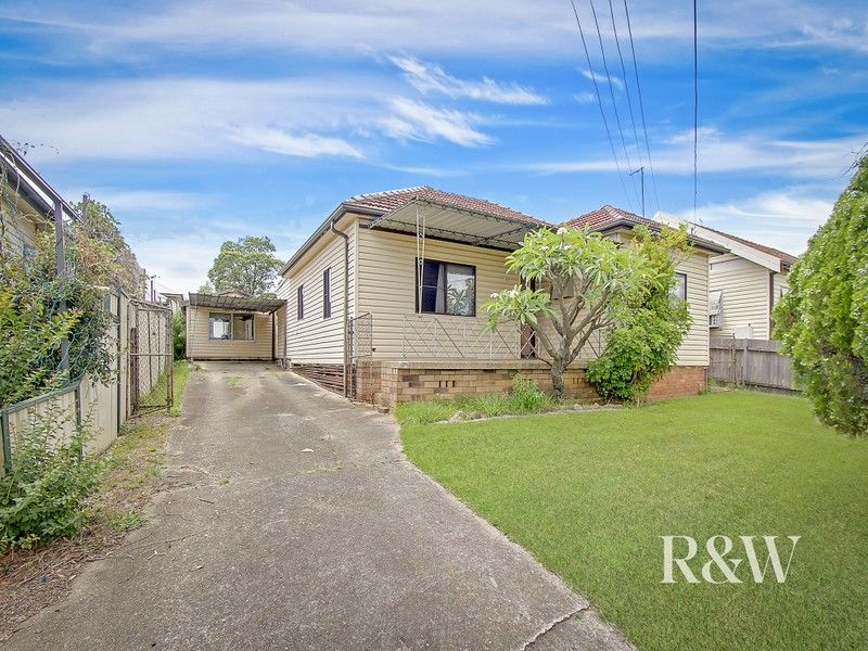 52 Balmoral Street